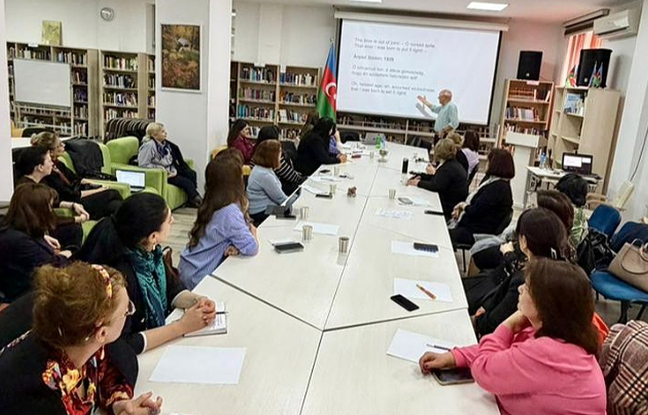 Az irodalmi fordítás elmélete és gyakorlata – szakmai képzés Bakuban