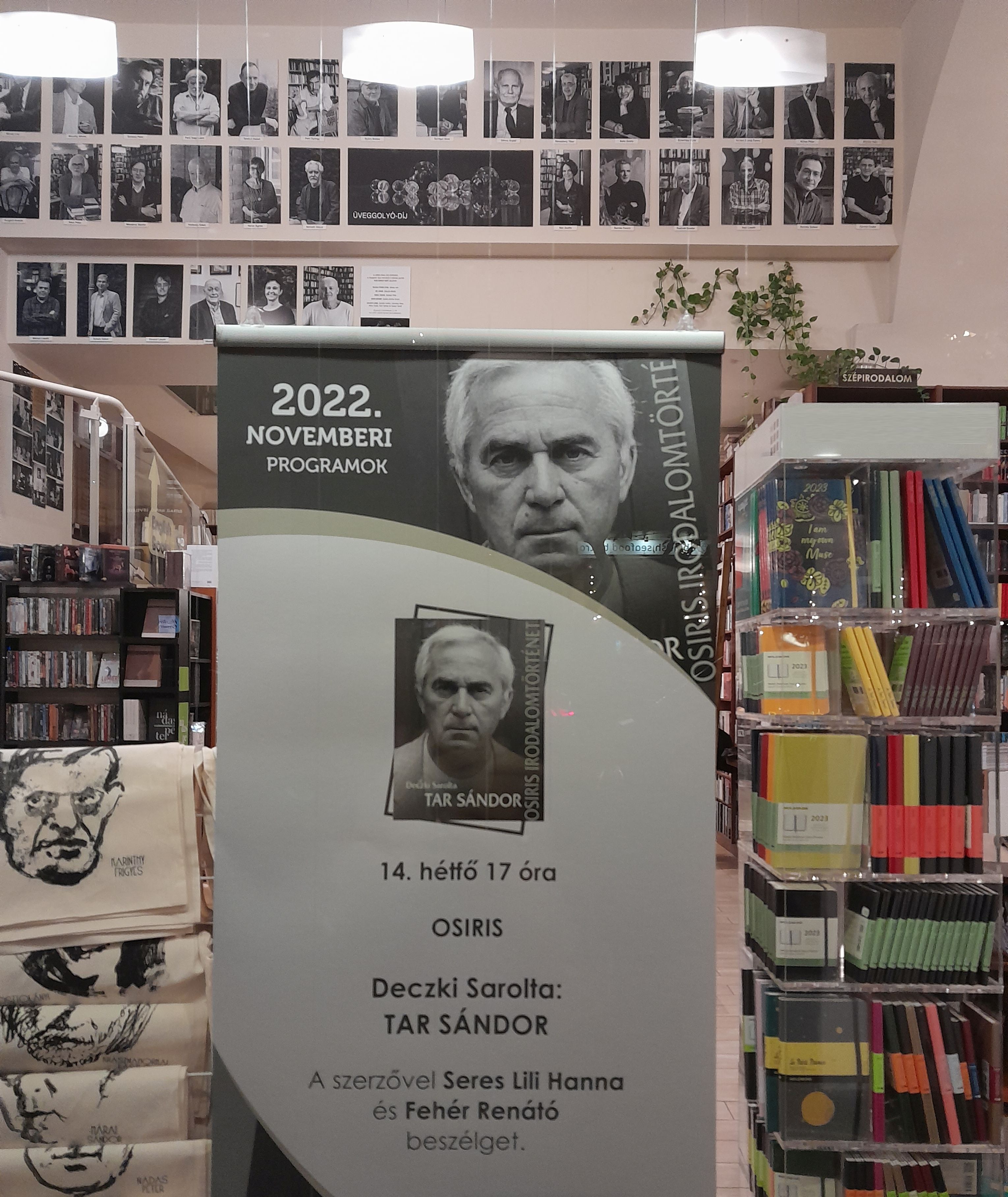 Monográfia Tar Sándorról – Deczki Sarolta kötetét az Írók Boltjában mutatták be